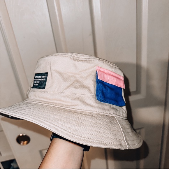 DUTCH BRO’S BUCKET HAT - Picture 1 of 5